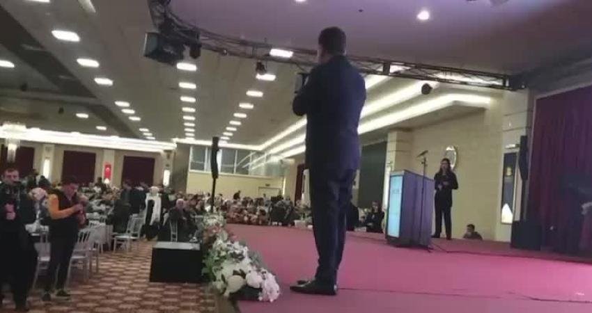 Balıkesir Büyükşehir Belediye Başkanı ve AKP adayı Yücel Yılmaz, iş