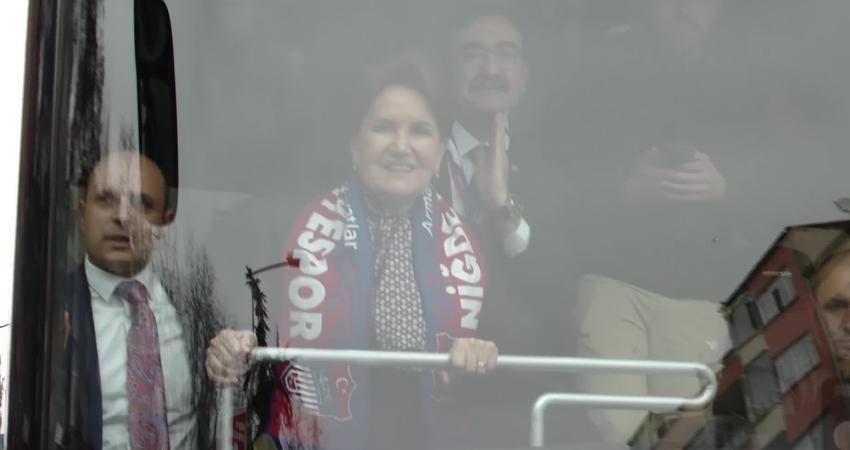 Akşener, Niğdelilerden Belediye Başkan Adayı Erem İçin Oy İstedi İYİ Parti Genel Başkanı Meral Akşener, Niğde’de esnaf ziyareti yaptı,