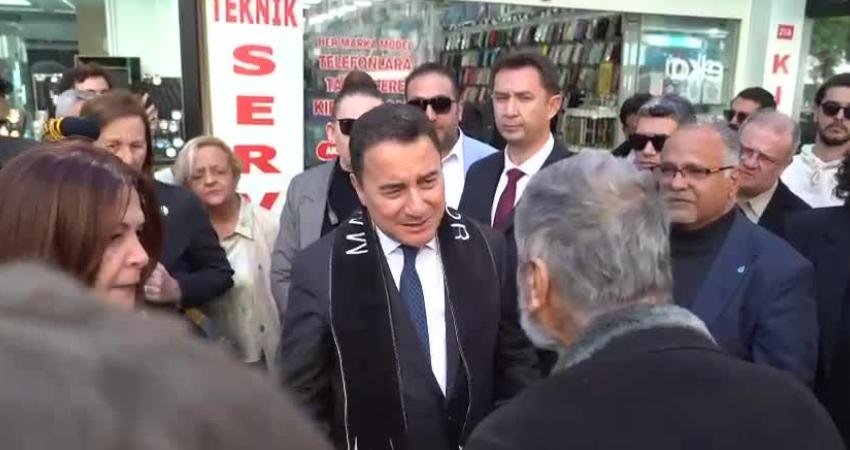 Manisa’da, DEVA Partisi Genel Başkanı Ali Babacan&rsquo;ın &ouml;n&uuml;n&uuml; kesen bir