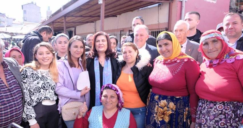 Aydın B&uuml;y&uuml;kşehir Belediye Başkanı &Ouml;zlem &Ccedil;er&ccedil;ioğlu, Karacasu Pazarı’nı ziyaret ederek