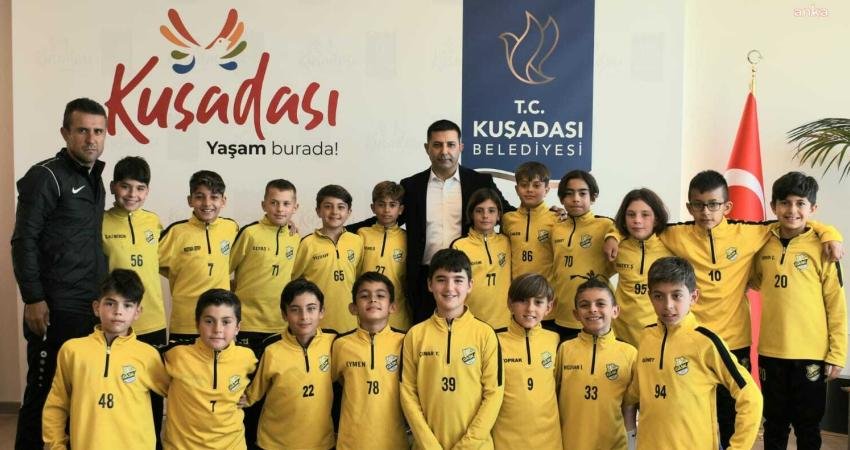 İstanbul Cup’ta U-10 yaş grubu kategorisinde T&uuml;rkiye 2’ncisi olarak kente