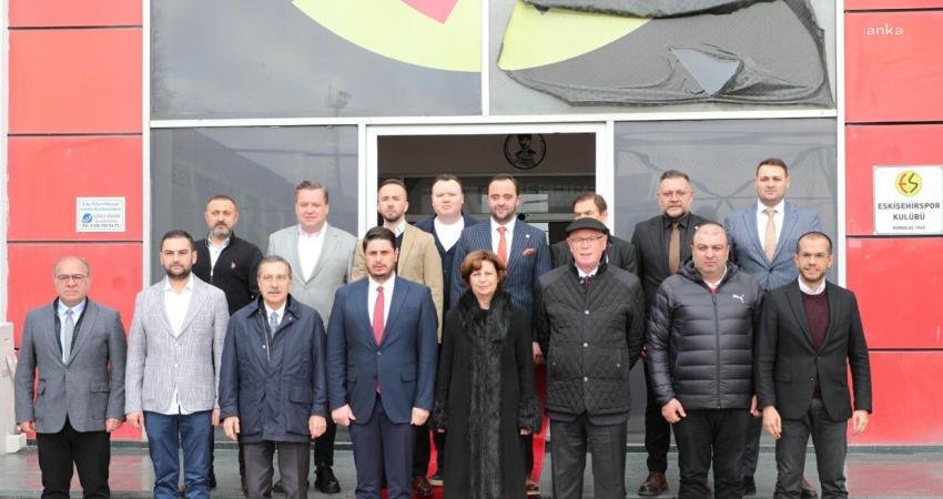 Tepebaşı Belediye Başkanı Ahmet Ata&ccedil;, Odunpazarı Belediye Başkanı Kazım Kurt,