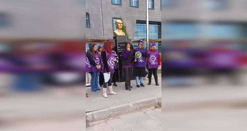 G&Ouml;KAY ŞİMŞEK Bilecik&rsquo;te DİSK Kadın Komisyonu &uuml;yeleri, 8 Mart D&uuml;nya