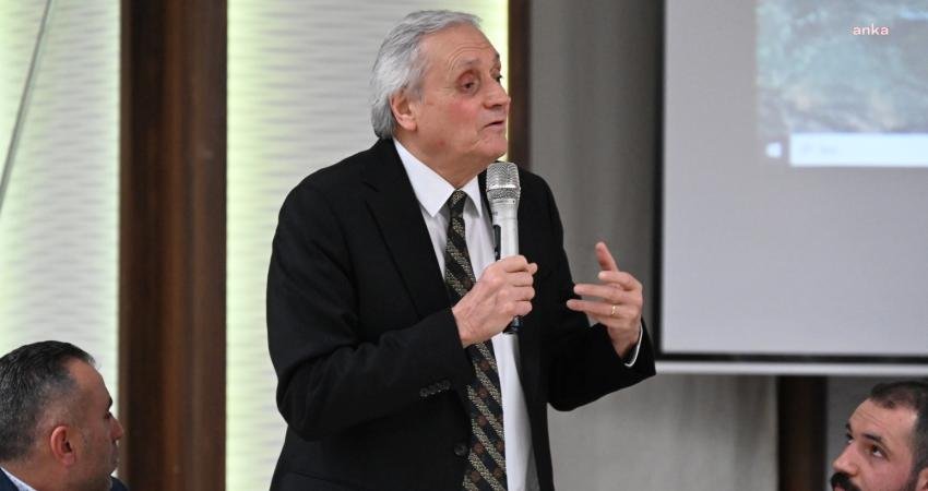Boz&uuml;y&uuml;k Belediye Başkanı Mehmet Talat Bakkalcıoğlu, d&uuml;zenlediği toplantı ile yeni