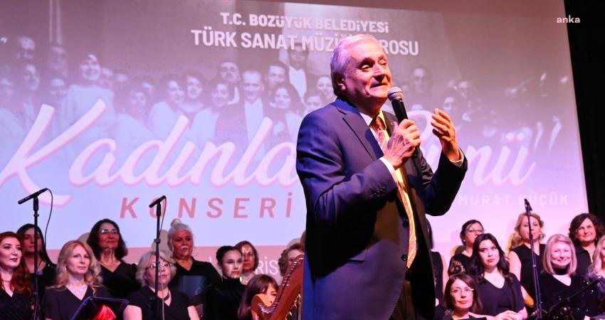 Boz&uuml;y&uuml;k Belediyesi T&uuml;rk Sanat M&uuml;ziği Kadınlar Korosu, 8 Mart D&uuml;nya
