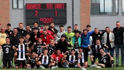 Burhaniye Belediyespor U-18 Takımı, K&ouml;rfez Grubu’nu temsilen katıldığı U-18 kategorisi