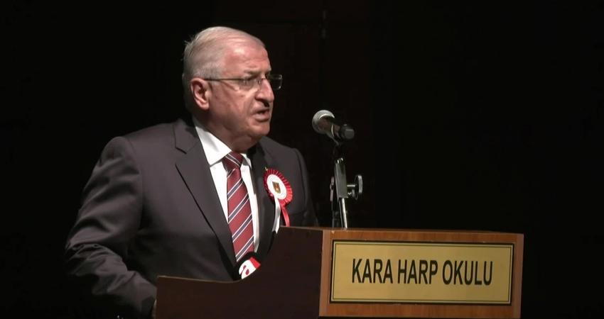 Ulu &ouml;nder Mustafa Kemal Atat&uuml;rk’&uuml;n Harp Okulu&rsquo;na girişinin 125’inci yıl