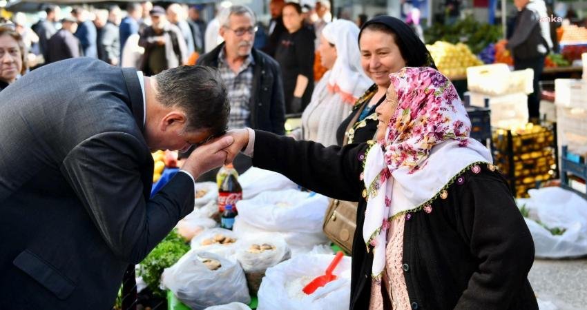CHP İzmir B&uuml;y&uuml;kşehir Belediye Başkan Adayı Cemil Tugay, Emekli Dayanışma