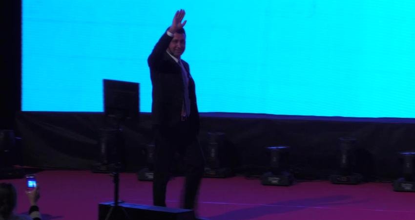 CHP Bayraklı Belediye Başkan Adayı İrfan Önal: “Omuz Omuza Mücadele Edip Halk İçin Belediyecilik Yapacağız“ HABER: YAĞMUR BERİL VAROL – KAMERA: KERİM UĞUR CHP Bayraklı