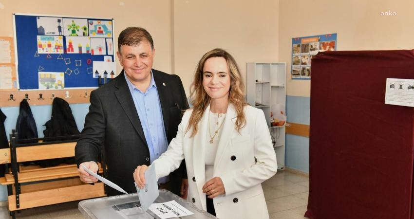 İzmir’de Cumhuriyet Halk Partisi B&uuml;y&uuml;kşehir Belediye Başkan adayı Cemil Tugay’ın,