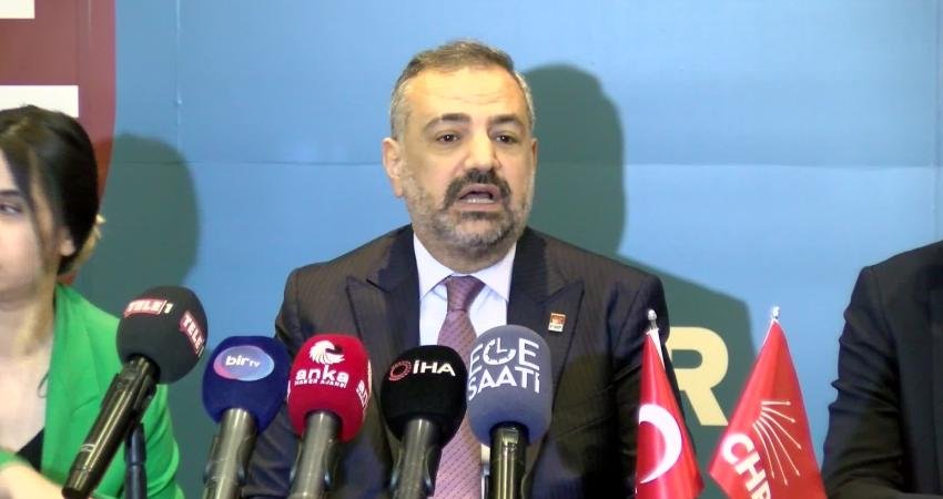 Seçimlere sayılı günler kala CHP İzmir İl Başkanı Şenol Aslanoğlu,