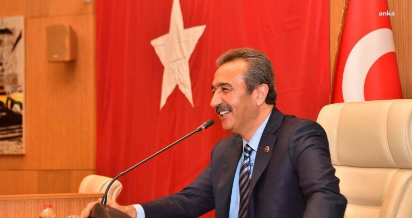 &Ccedil;ukurova Belediye Başkanı Soner &Ccedil;etin, 5 yıl boyunca her partiden