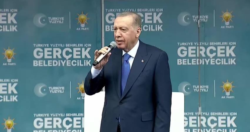 Cumhurbaşkanı Erdoğan: “Kent Uzlaşısı Diye Bir Şey Uydurdular, Kimin Eli Kimin Cebinde Belli Değil” Cumhurbaşkanı ve AKP Genel Başkanı Recep Tayyip Erdoğan, Mardin’de,”Kent uzlaşısı