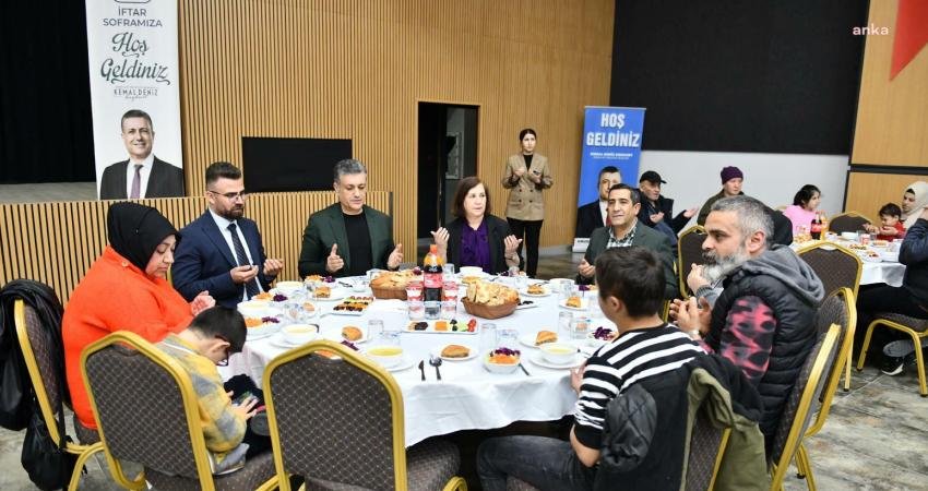 Esenyurt Belediye Başkanı Kemal Deniz Bozkurt, Ramazan ayının ikinci g&uuml;n&uuml;nde