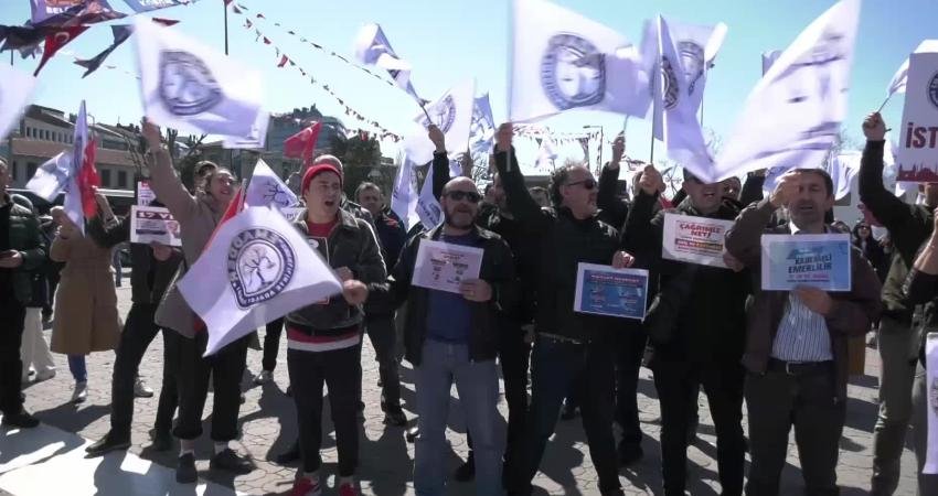 HABER-KAMERA: HAKAN KAYA İstanbul Kadıköy’de bir araya gelen EYT mağdurları,