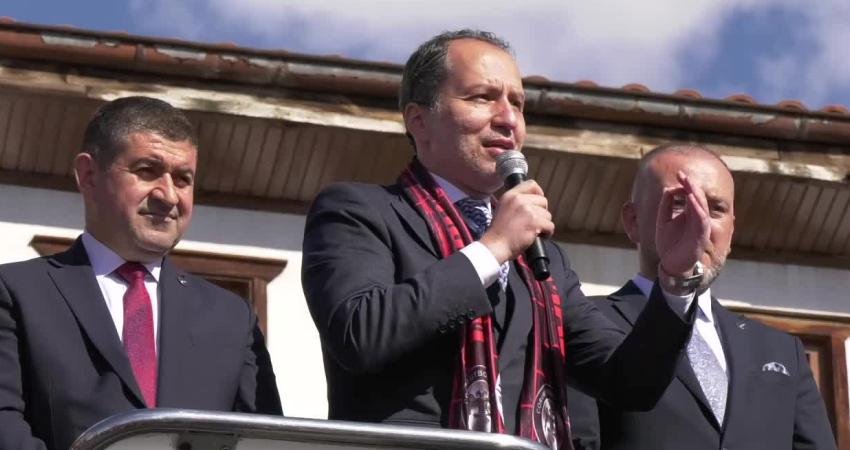 Yeniden Refah Partisi Genel Başkanı Fatih Erbakan, &Ccedil;orum&rsquo;da; “Para yok