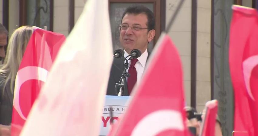 İBB Başkanı İmamoğlu, Büyükada’daki halk buluşmasına katıldı. Sandığın çok kudretli
