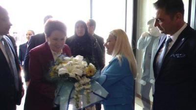 İYİ Parti Genel Başkanı Meral Akşener, Antalya’nın Serik ilçesinde yaptığı
