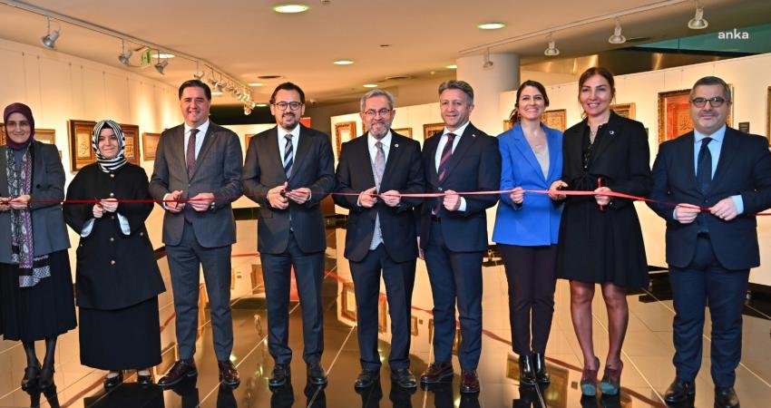 “Konuşan Yazılar” Sergisi Ankaralılarla Buluştu Geleneksel İslam sanatının en güzel örneklerini bir araya getiren “Konuşan