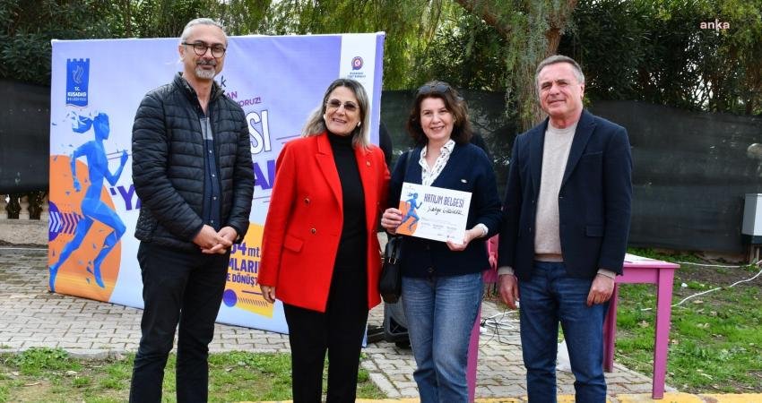 Kuşadası Adag&ouml;l Mesire Alanı’nda d&uuml;zenlenen &ldquo;YaşamHak&rdquo; etkiliğinde, şiddete uğrayan kadınlar