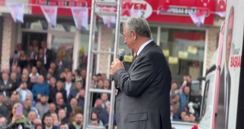 Ankara Büyükşehir Belediye Başkanı Mansur Yavaş, Atapark Seçim Koordinasyon Merkezi