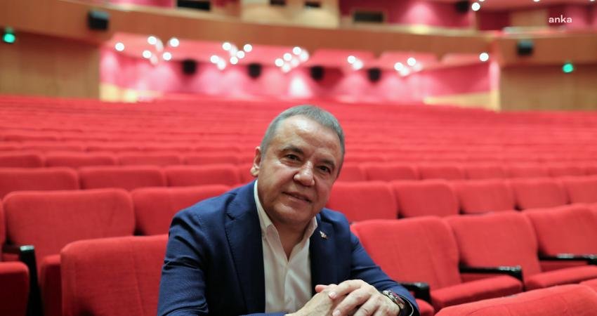 Antalya Büyükşehir Belediye Başkanı Muhittin Böcek, Devlet Tiyatroları Genel Müdürü