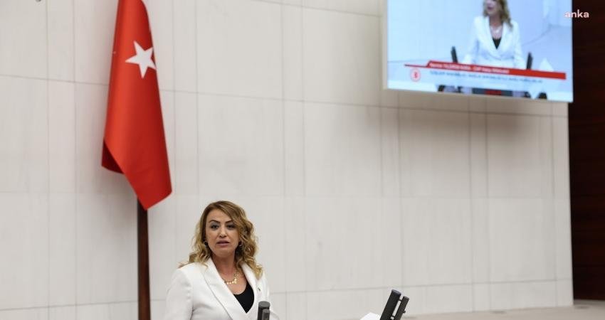 CHP Hatay Milletvekili Nermin Yıldırım Kara, 6 Şubat depremlerinde yıkılan