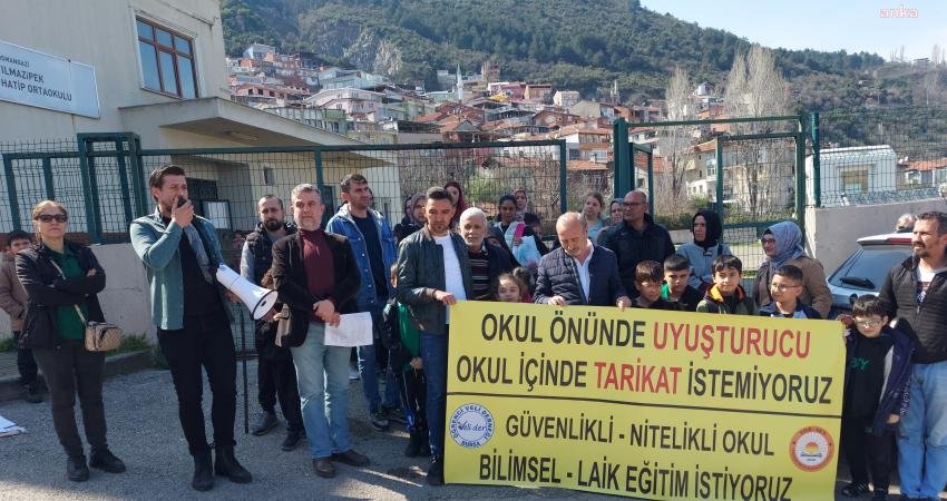 &Ouml;ğrenci Veli Derneği (Veli-Der) ve T&uuml;m &Ouml;ğretmenler Birliği Sendikası Bursa