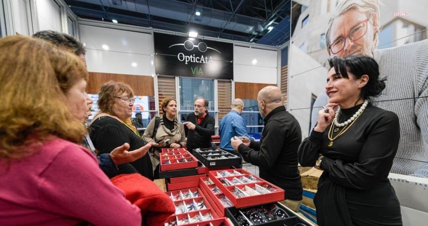 İZFAŞ tarafından sekt&ouml;r&uuml;n desteğiyle ilk kez d&uuml;zenlenen Optic World İzmir