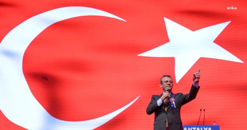 CHP Genel Başkanı &Ouml;zg&uuml;r &Ouml;zel, “İstiklal Marşı’mızın Parlamentomuz’da kabul&uuml;n&uuml;n 103’&uuml;nc&uuml;