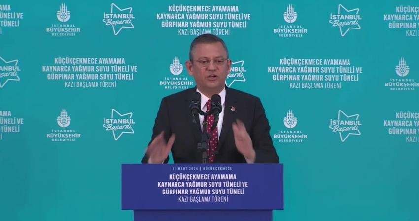 Özgür Özel: “31 Mart Seçimleri İçin Birileri Endişeli, Korkuyor, Birisi Sinirli, Biri Mahcup, Ne Diyeceğini Şaşırmış, Gaf Üstüne Gaf Yapıyor Ama Biz Rahatız” HAKAN KAYA CHP Genel Başkanı Özgür Özel, İstanbul’un Küçükçekmece ilçesinde