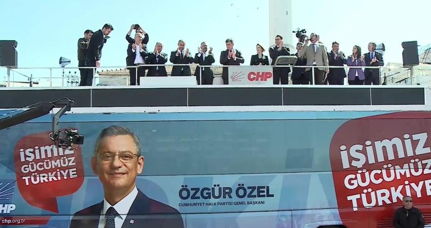 CHP Genel Başkanı Özgür Özel, İzmir Aliağa’da; “Gelmişler, İzmir’de yetki