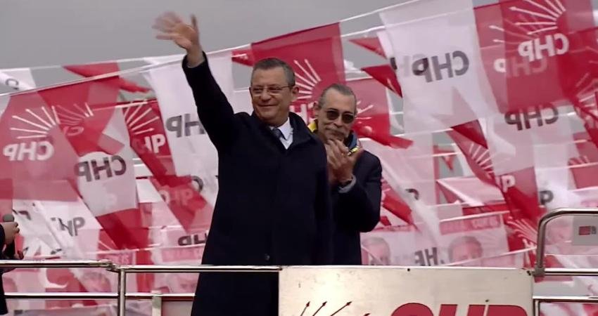 https://abone.ankahaber.net/static//video/356123c1-7a10-4b34-9b94-cc9c5274527d-720.mp4 CHP Genel Başkanı Özgür Özel, Ankara Bağlıca’da; “Biz 31