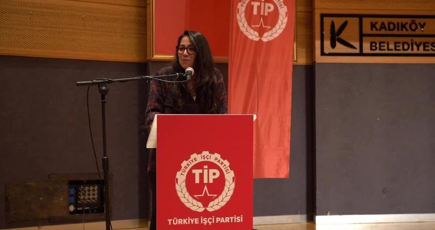 T&uuml;rkiye İş&ccedil;i Partisi (TİP) S&ouml;zc&uuml;s&uuml; Sera Kadıgil, Kadık&ouml;y&rsquo;deki aday tanıtım