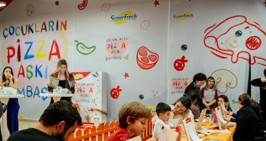 Türkiye’yi dondurulmuş pizza ile tanıştıran sektörün lider markası SuperFresh; “Pizza