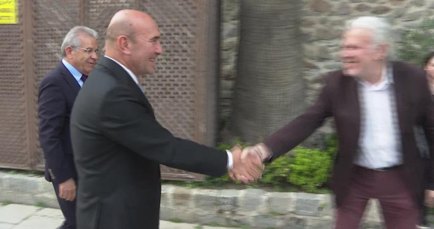 Tunç Soyer’den Veda Konuşması: “Ben Yola Devam Ediyorum” İzmir Ekonomik Kalkınma Koordinasyon Kurulu (İEKKK), İzmir Büyükşehir Belediye Başkanı