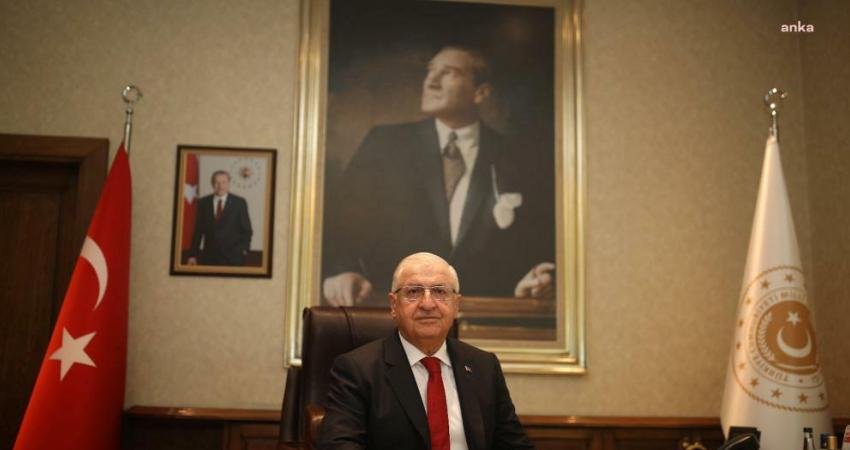 Yaşar Güler: “İstiklal Marşımızın Yazıldığı Atmosferi Anlamak ve Bu Destanın Ruhunu Gelecek Nesillere Aktarmak En Önmeli Görevlerimizdendir” Milli Savunma Bakanı Yaşar Güler, İstiklal Marşı’nın kabul edilişinin 103’üncü