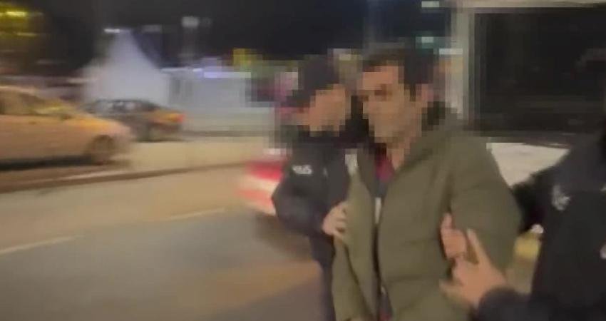 İstanbul Emniyet M&uuml;d&uuml;rl&uuml;ğ&uuml;, İstanbul’da Zafer Partisi se&ccedil;im &ccedil;adırının yakılması olayında