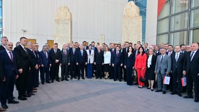 MHP’de Genel Başkanı Devlet Bahçeli başkanlığında gerçekleştirilen toplantıda 15 üyeden