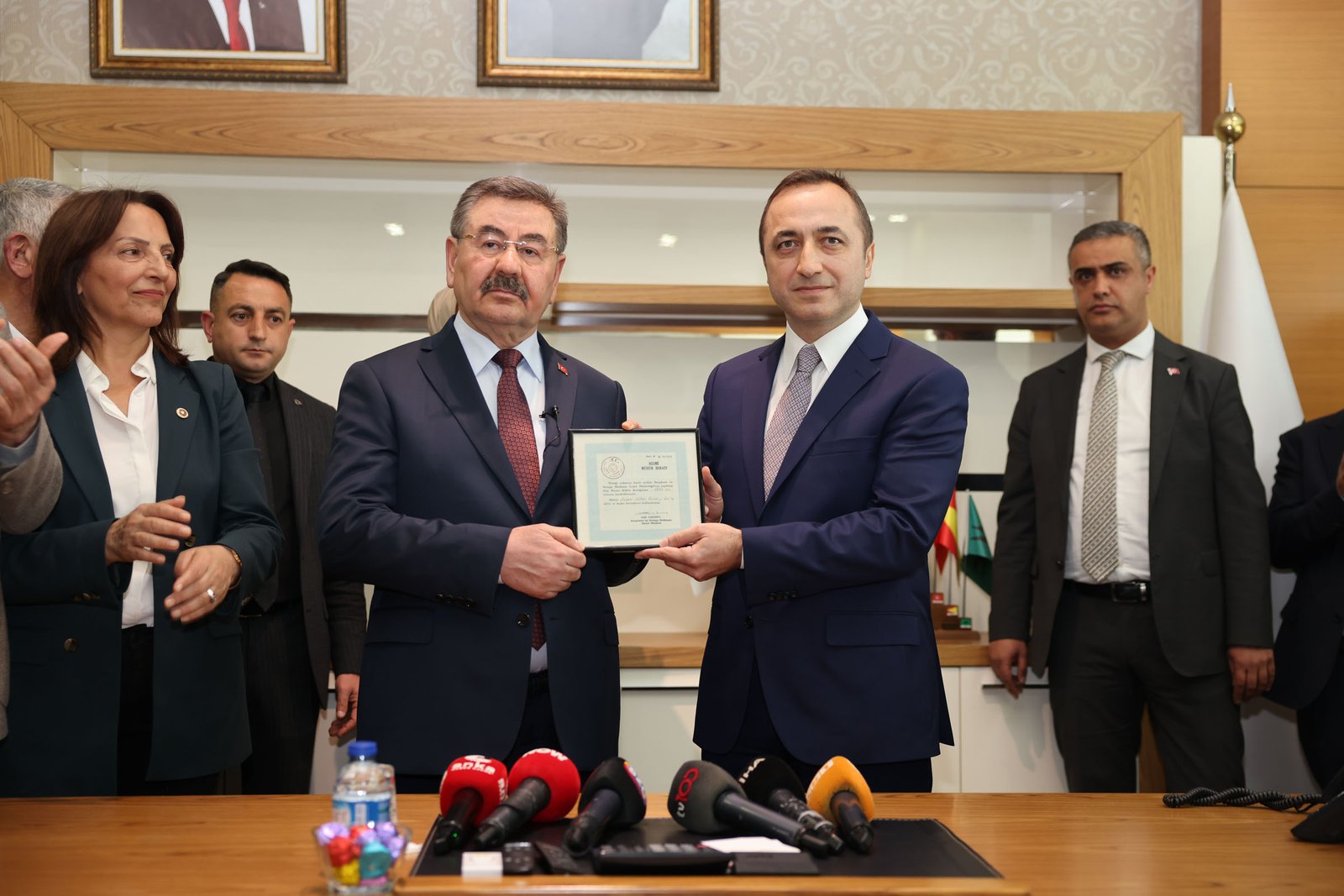 golbasi-belediye-baskani-yakup-odabasi-maalesef-2-3-gundur-aldigimiz-duyumlara-gore-golbasi-belediyesinin-ici-bosaltilmis