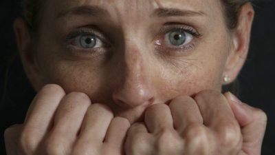 Başkalarının söylediği değil kendin değerine inanmalısın. Varlığınla gücüne güvenerek olayların