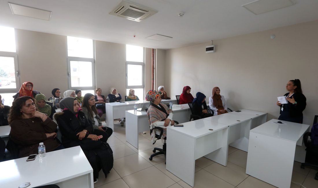 Yenimahalle Belediyesi, anne ve anne adayları için “Gebelik ve ilk