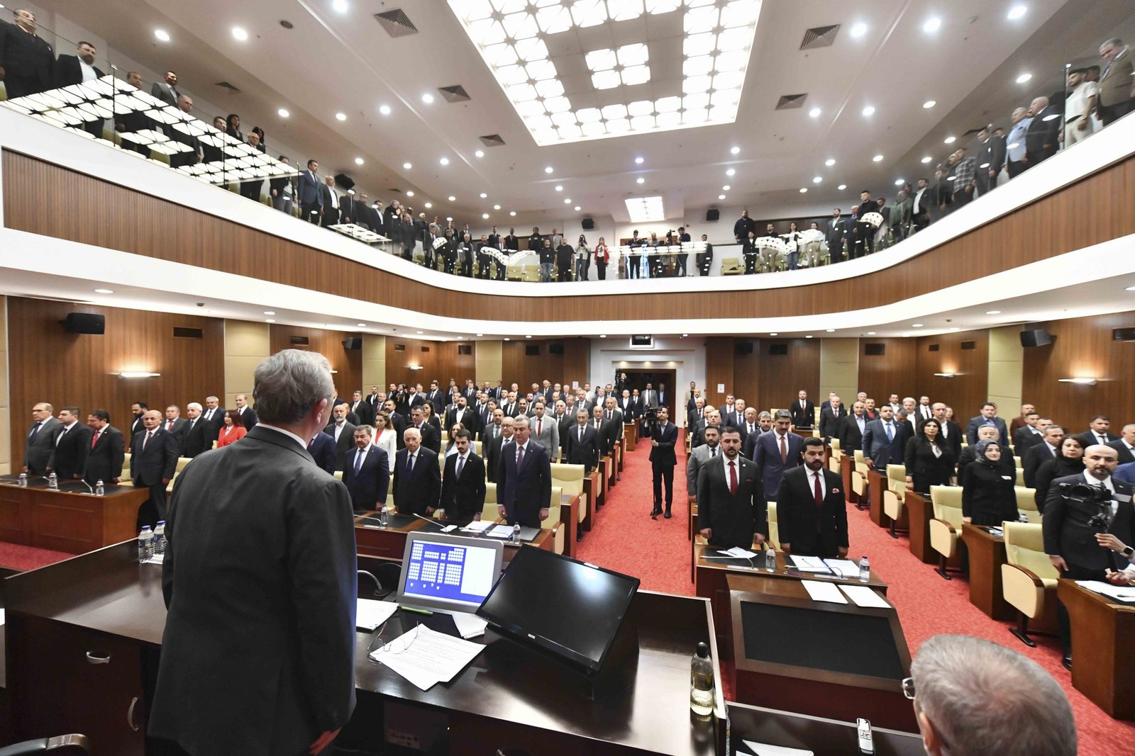 ankara-buyuksehir-belediyesi-meclisi-ilk-toplantisini-yapti