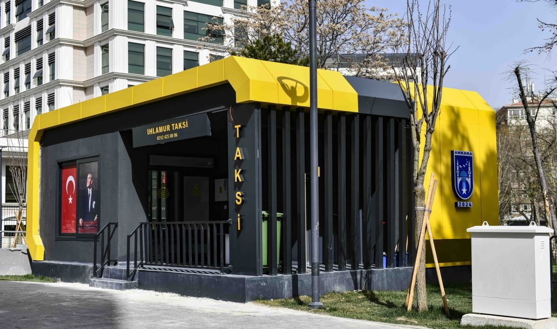Başkentte Modern Taksi Duraklarının Sayısı Artıyor Ankara Büyükşehir Belediyesi, Başkentte eskiyen ya da kullanılamayacak durumda olan