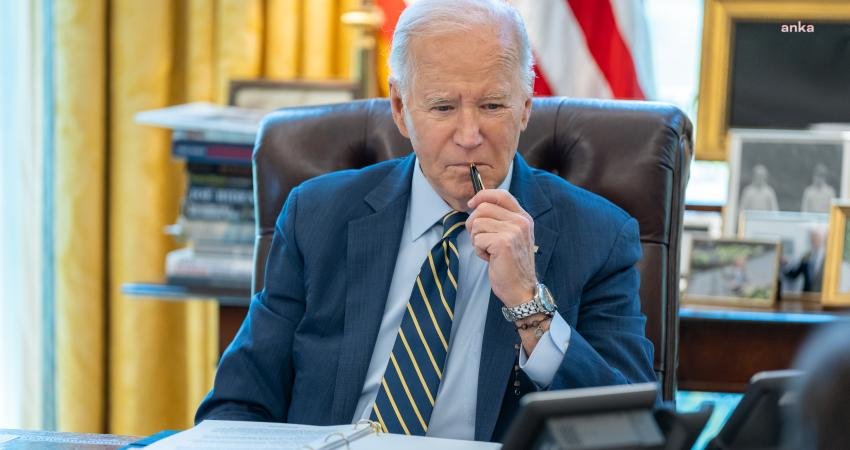 ABD Başkanı Biden 24 Nisan Mesajında Yine “Soykırım” Dedi : “Ermeni Soykırımı Sırasında Hayatlarını Kaybedenler İçin Saygı Duruşunda Bulunuyoruz” ABD Başkanı Joe Biden, 1915 olaylarını yeniden "soykırım" olarak tanımladı.