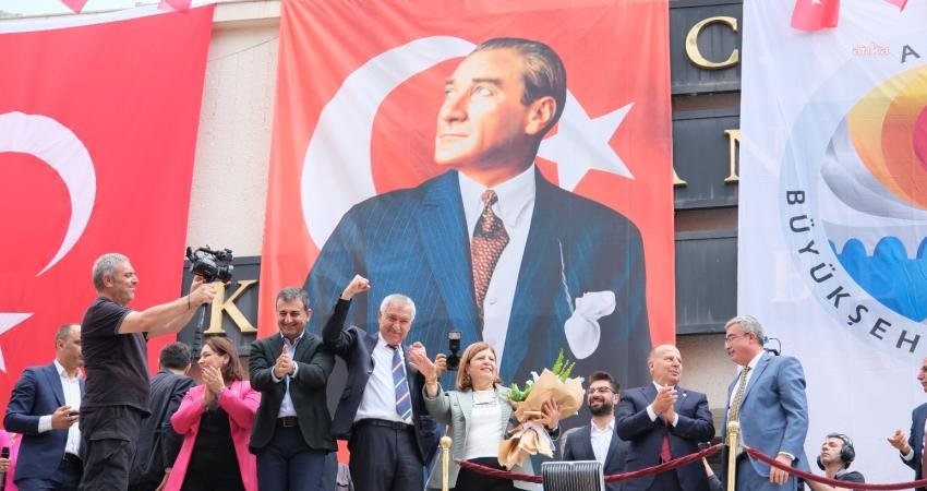 Adana B&uuml;y&uuml;kşehir Belediye Başkanlığı’na ikinci kez se&ccedil;ilen Zeydan Karalar, İl