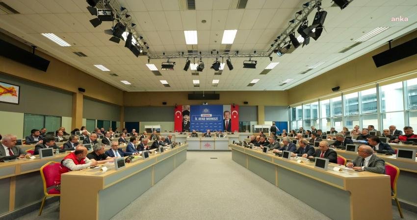İBB Başkanı Ekrem İmamoğlu’nun da katılımıyla İstanbul Valisi Davut Gül