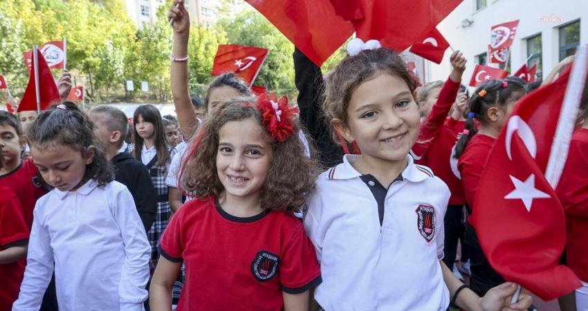 (ANKARA) – Aile ve Sosyal Hizmetler Bakanlığı “Geleceğin D&uuml;nyasında &Ccedil;ocuk