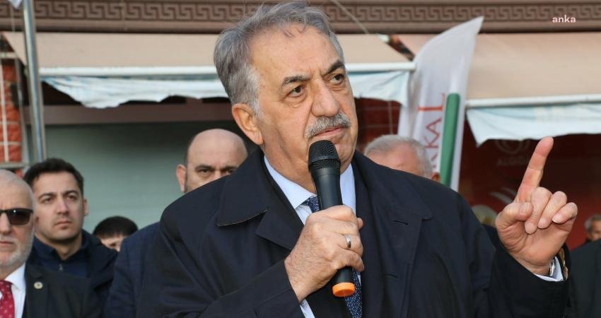 AKP Genel Başkan Yardımcısı Yazıcı YSK’nın Van Kararını Tebrik Etti AKP Genel Başkan Yardımcısı Hayati Yazıcı, YSK’nın Van kararı hakkında,