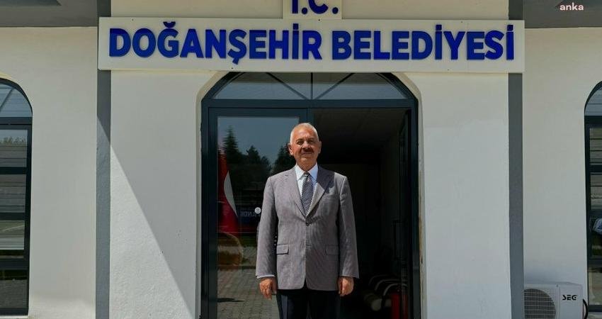 Malatya'nın Doğanşehir ilçesi Belediye Başkanı Memet Bayram, belediye borcunun toplam 42